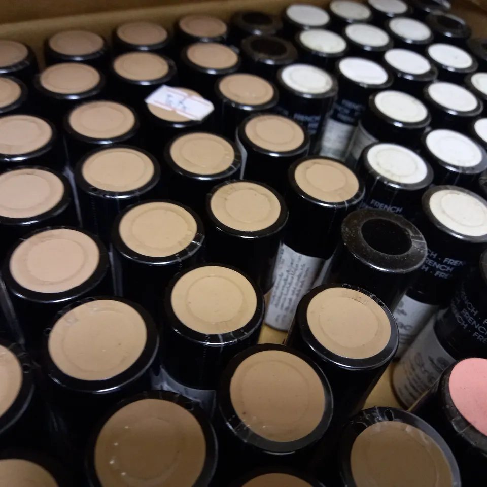 BOX OF APPROX 50 X 8ML ASSORTED ALESSANDRO STRIPLAC PEEL-OFF UV LED NAIL POLISH #87 HAWAIIAN DREAM, TIP WHITENER, #98 CASHMERE TOUCH 