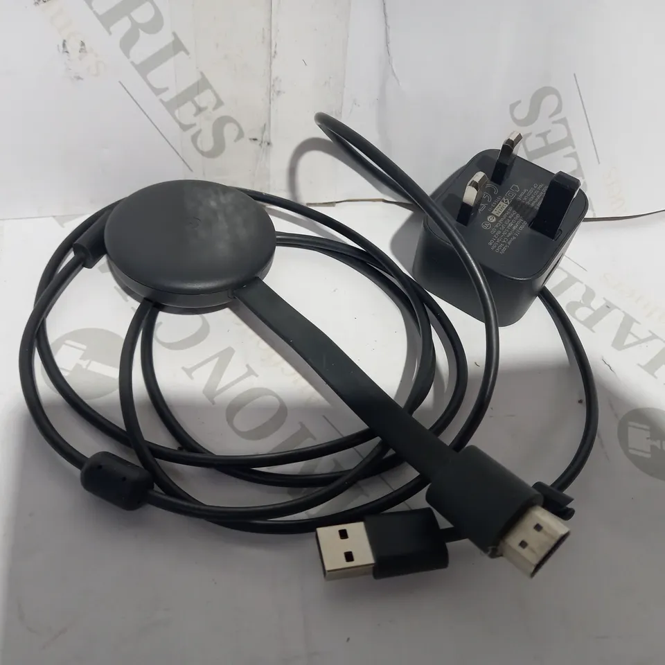 GOOGLE CHROMECAST