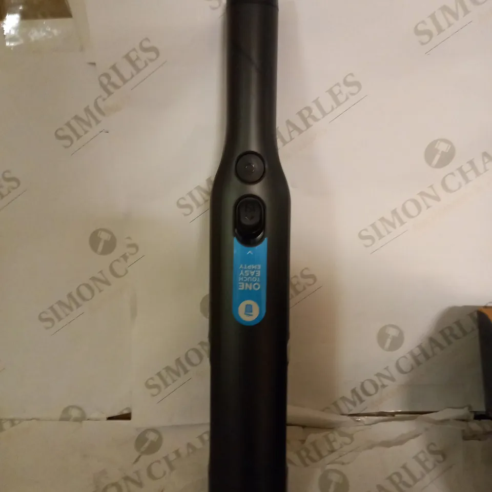 SHARK CORDLESS HANDHELD VACUUM CLEANER