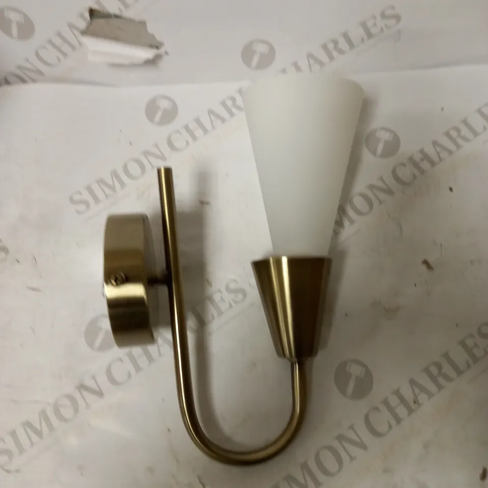 ANYDAY LULU WALL LIGHT - ANTIQUE BRASS