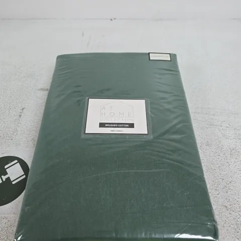 AT HOME COLLECTION BRUSHED COTTON DOUBLE DUVET COVER – GREEN