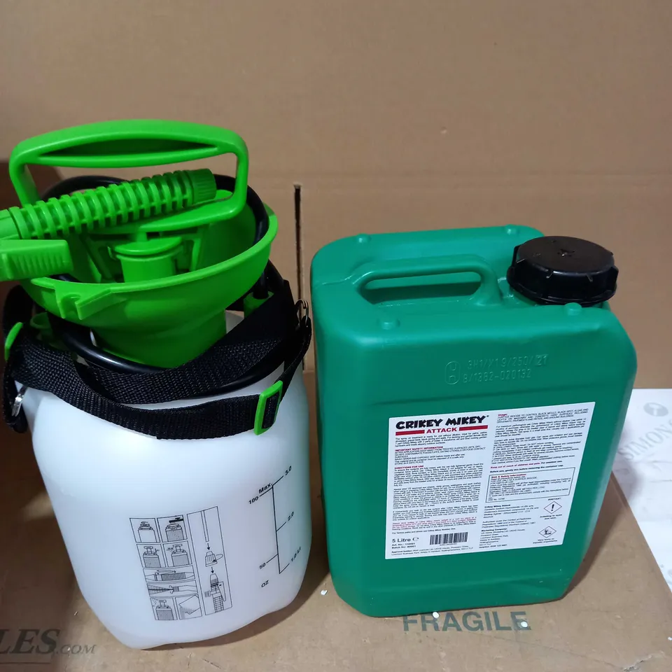 CRIKEY MIKEY PRESSURE SPRAYER BOTTLE