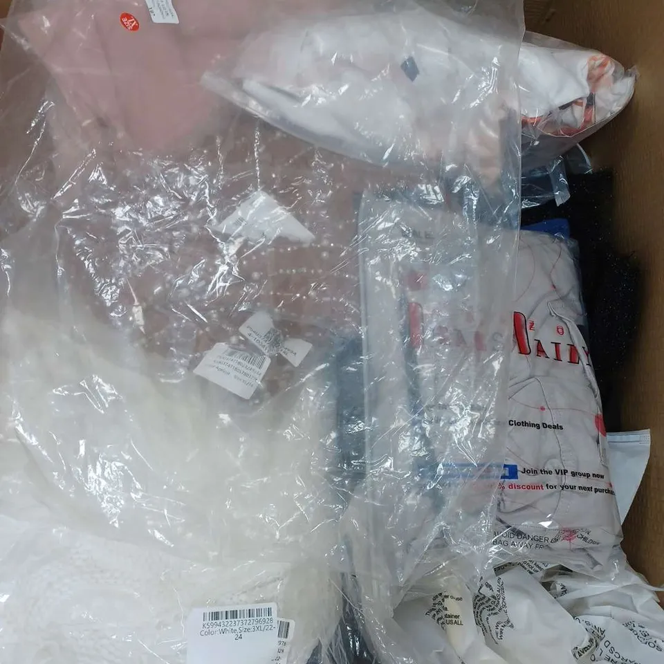 BOX OF APPROXIMATELY 22 ASSORTED CLOTHING ITEMS TO INCLUDE - SHIRT , TROUSERS , JACKET ETC