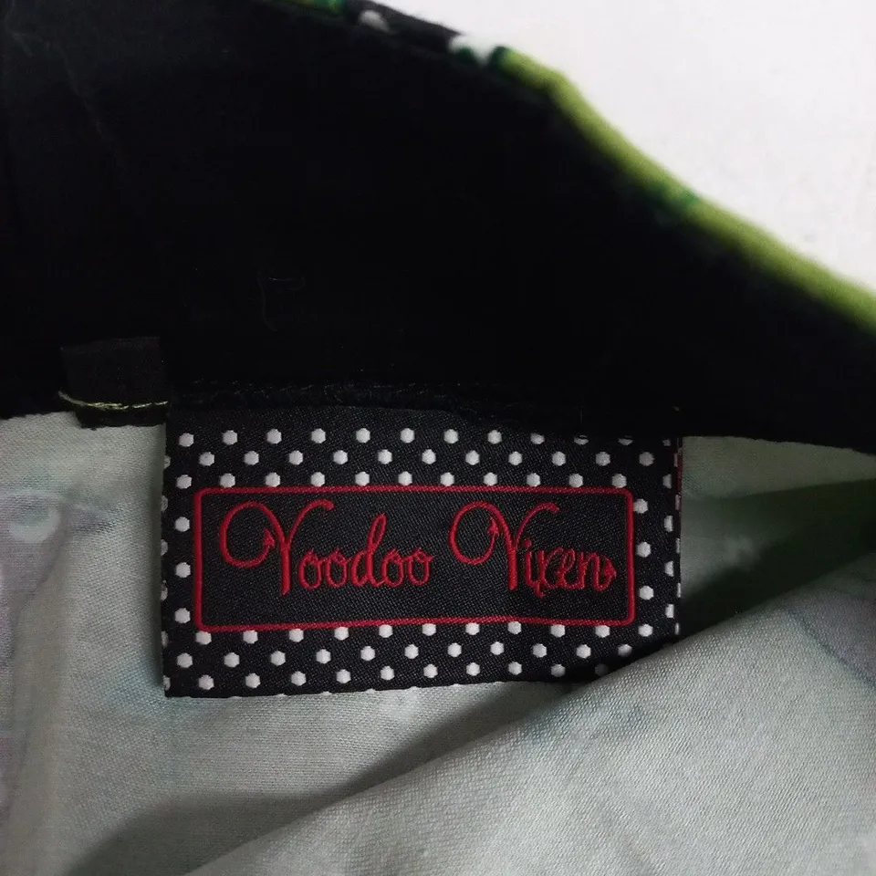 VOODOO VIXEN GREEN SKIRT – UK SIZE M