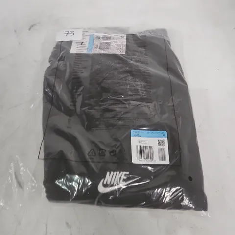 NIKE MENS BLACK TECH FLEECE SHORTS – SIZE M