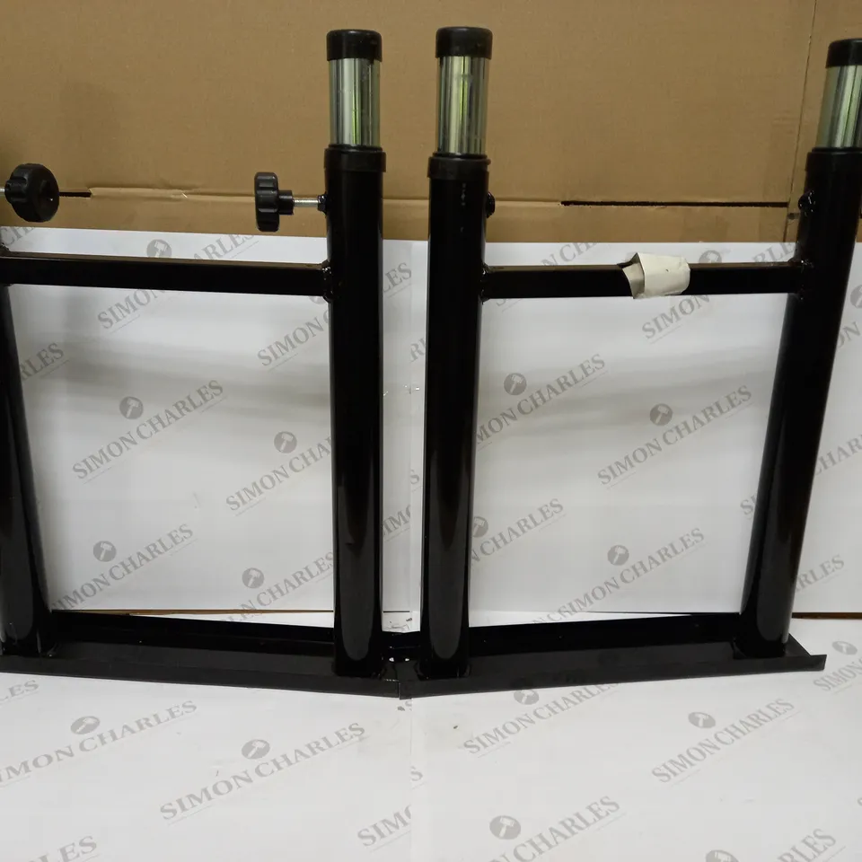 DRAPER 19192 ROLLER TABLE