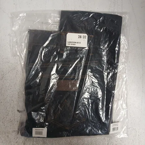 BAGGED LARSTON 812 SLIM TAPERED JEANS IN DARK RINSE SIZE 28/32