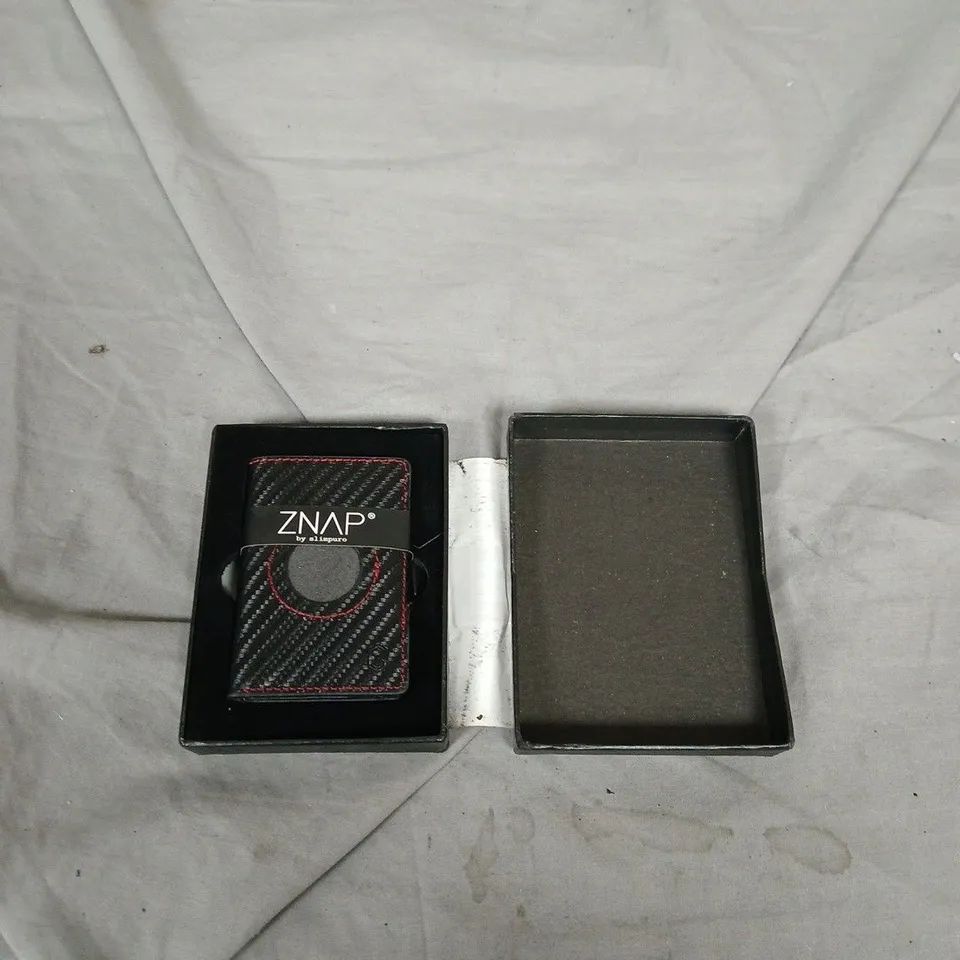 ZNAP SLIM  CARD WALLET – CARBON FIBRE PATTERN, BLACK