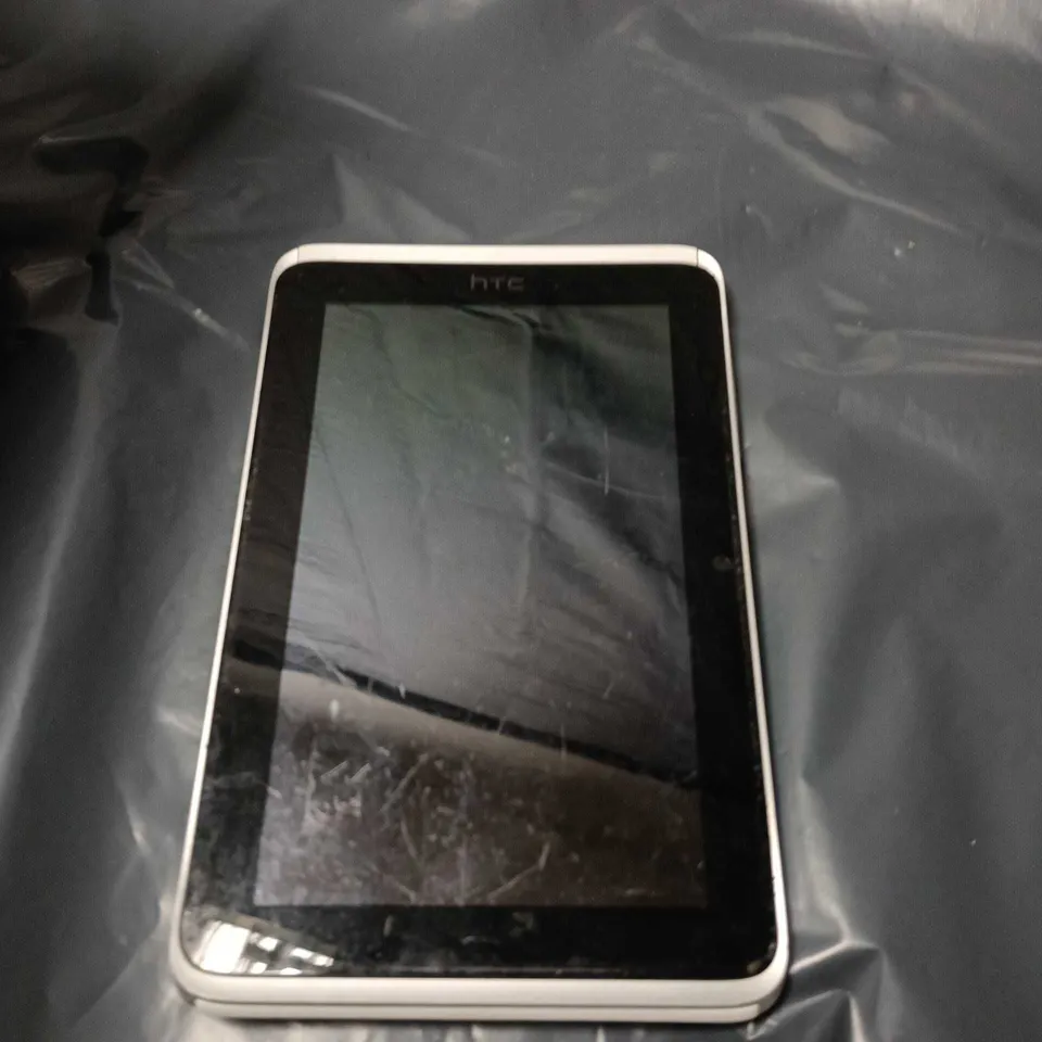 HTC TABLET – WHITE 