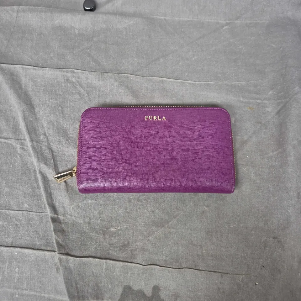 FURLA PURPLE LEATHER ZIP WALLET