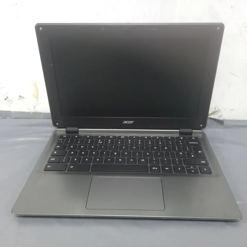 ACER C730 11 INCH INTEL CELERON N2840