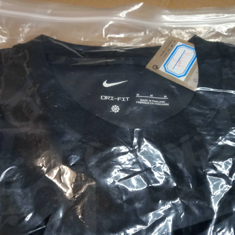 PACKAGED PARIS SAINT GERMAIN PINK/BLACK JERSEY - MEDIUM