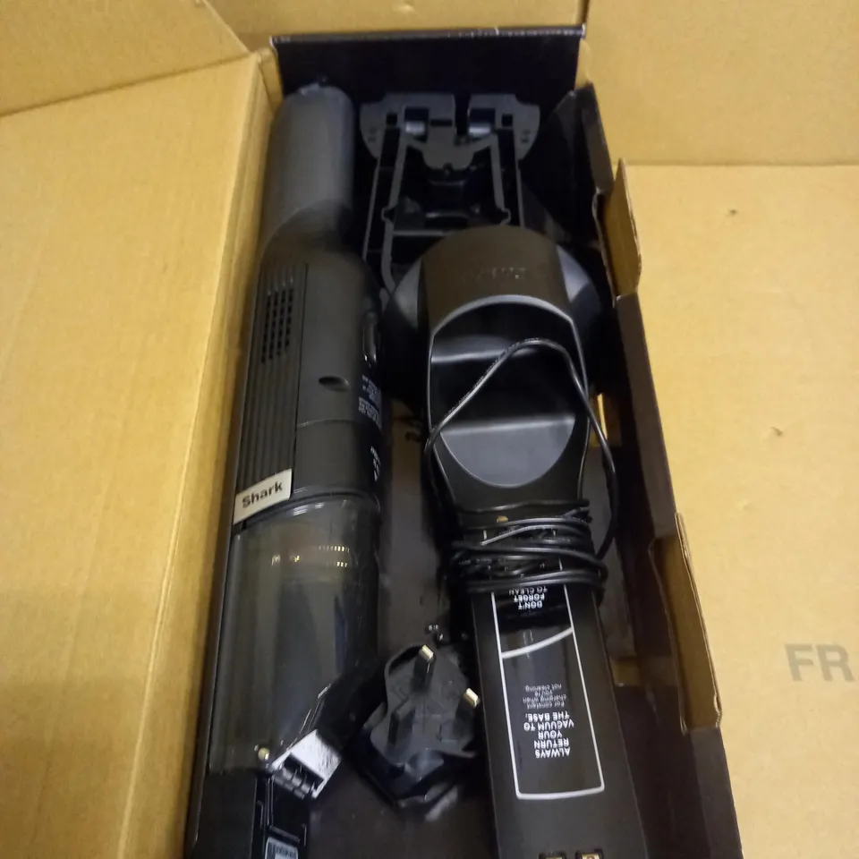 SHARK CORDLESS HANDHELD VACUUM CLEANER