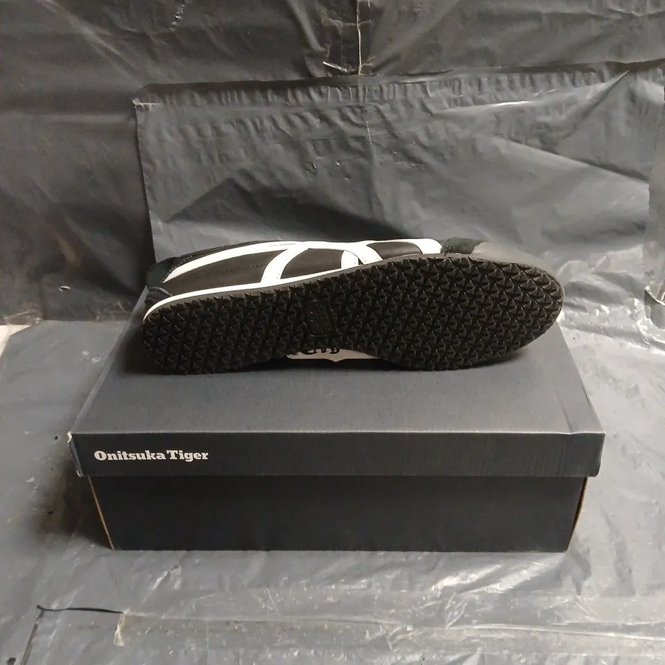 ONITSUKA TIGER SNEAKERS – BLACK WITH WHITE STRIPES (BOXED) SIZE 11.5