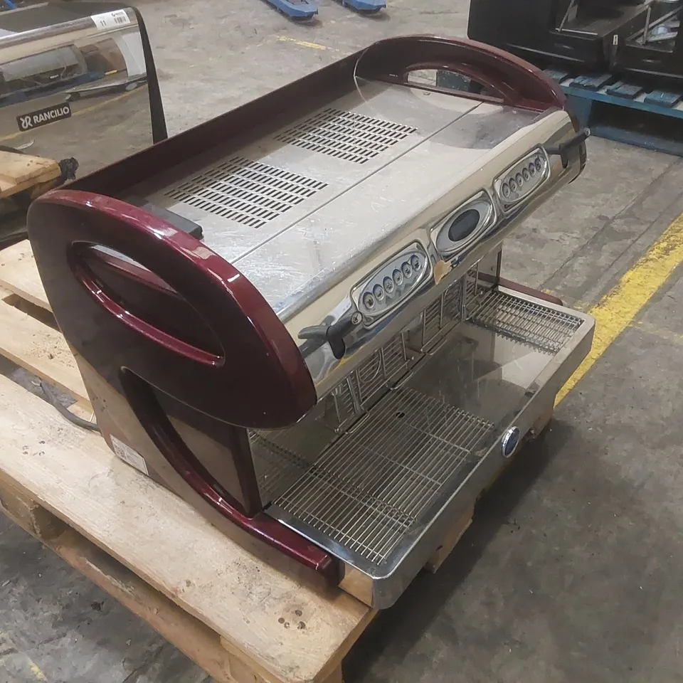 CARIMALI COMMERCIAL 2 GROUP COFFEE MACHINE