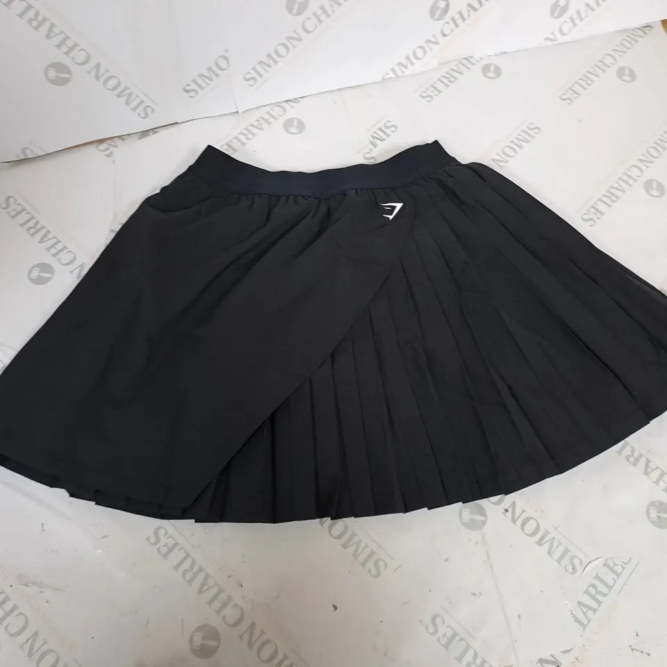 GYMSHARK PLEATED SKORT BLACK - SMALL