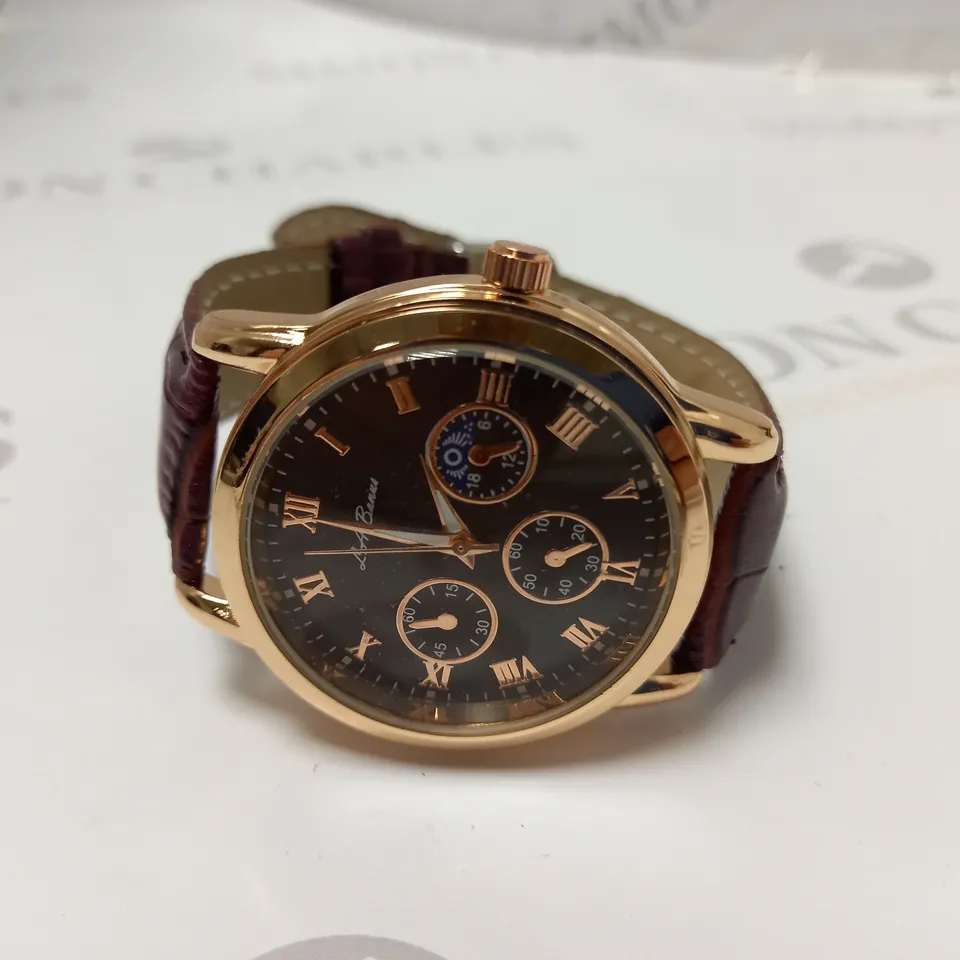 LA BANUS CHRONOGRAPH MOVEMENT LEATHER STRAP WRISTWATCH 