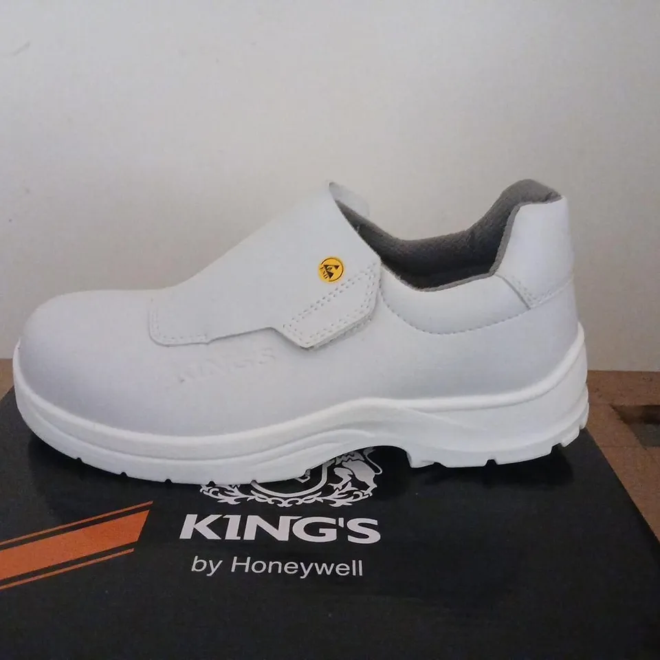 KING'S BY HONEYWELL WHITE SLIP-ON SAFETY SHOES – UK 6 (EU 39), MODEL KRS207EX