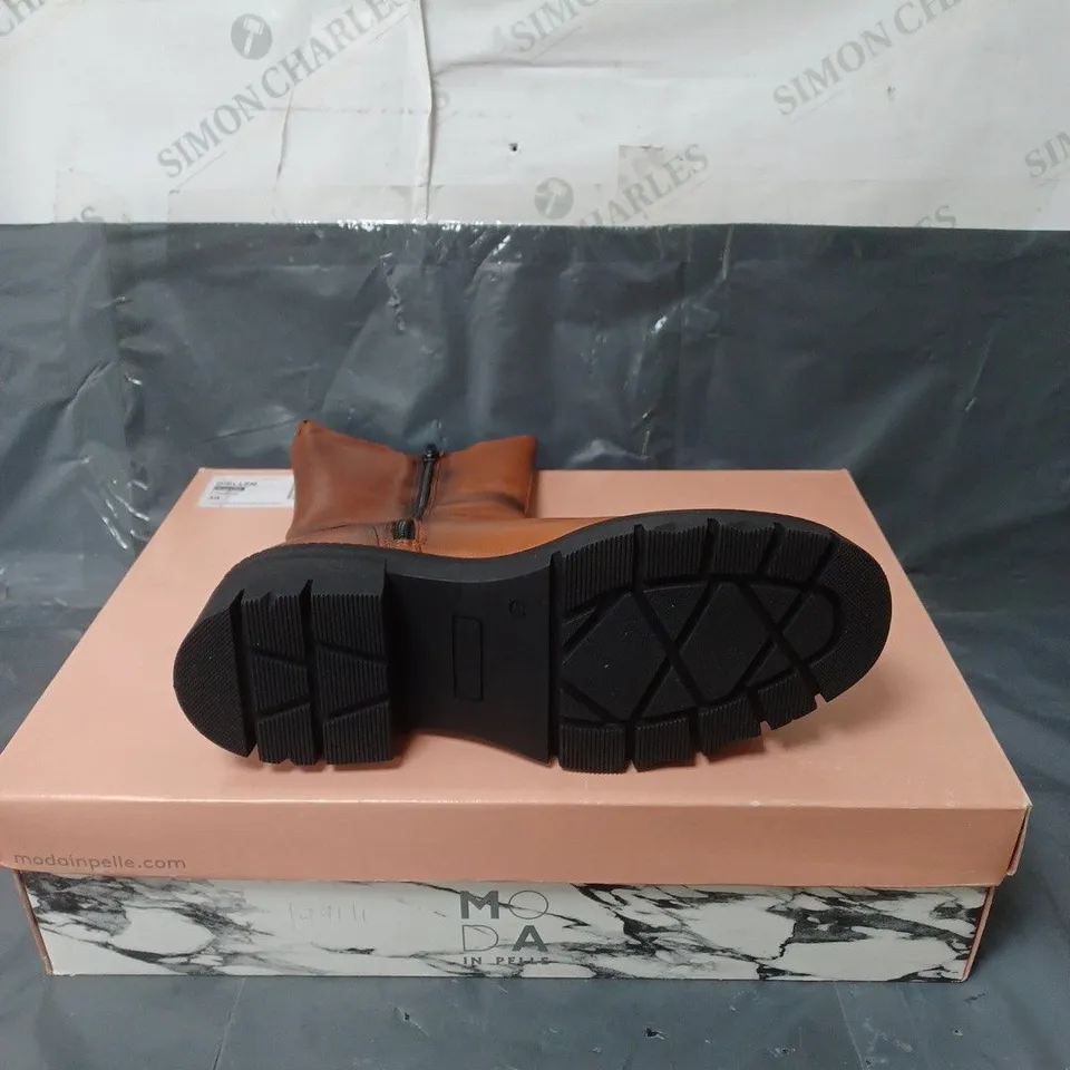 MODA IN PELLE LEATHER BOOTS ORANGE SIZE EU 39