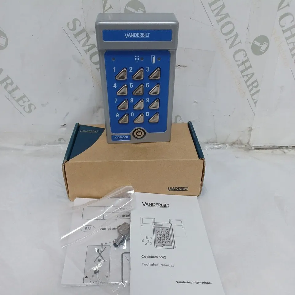 BOXED VANDERBILT V42 CODELOCK WITH 2 CODES