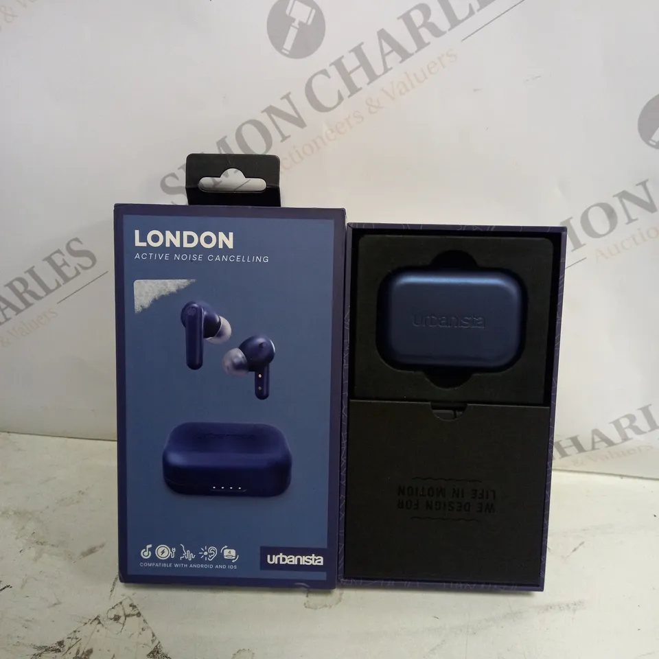 BOXED URBANISTA LONDON ACTIVE WIRELESS EARPHONES
