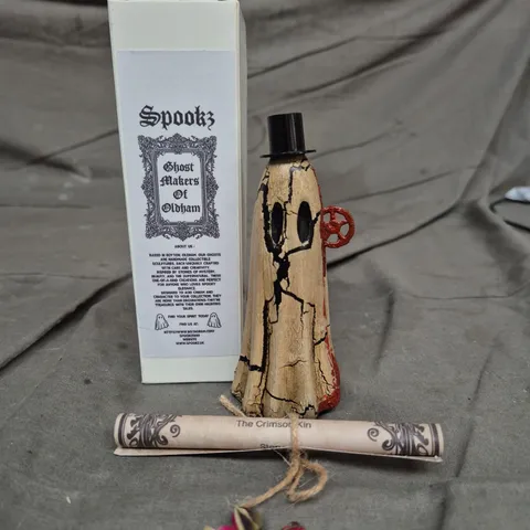 SPOOKZ GHOST MAKERS OF OLDHAM DECORATIVE HALLOWEEN FIGURE – THE CRIMSON KIN