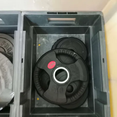 ASSORTED WEIGHT PLATES
