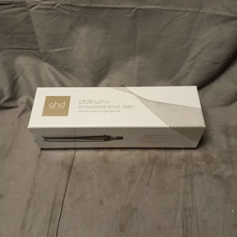 GHD PLATUNIM+ PROFESSIONAL SMART STYLER BOXED, SEALED