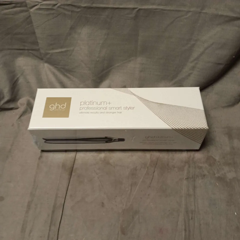 GHD PLATUNIM+ PROFESSIONAL SMART STYLER BOXED, SEALED
