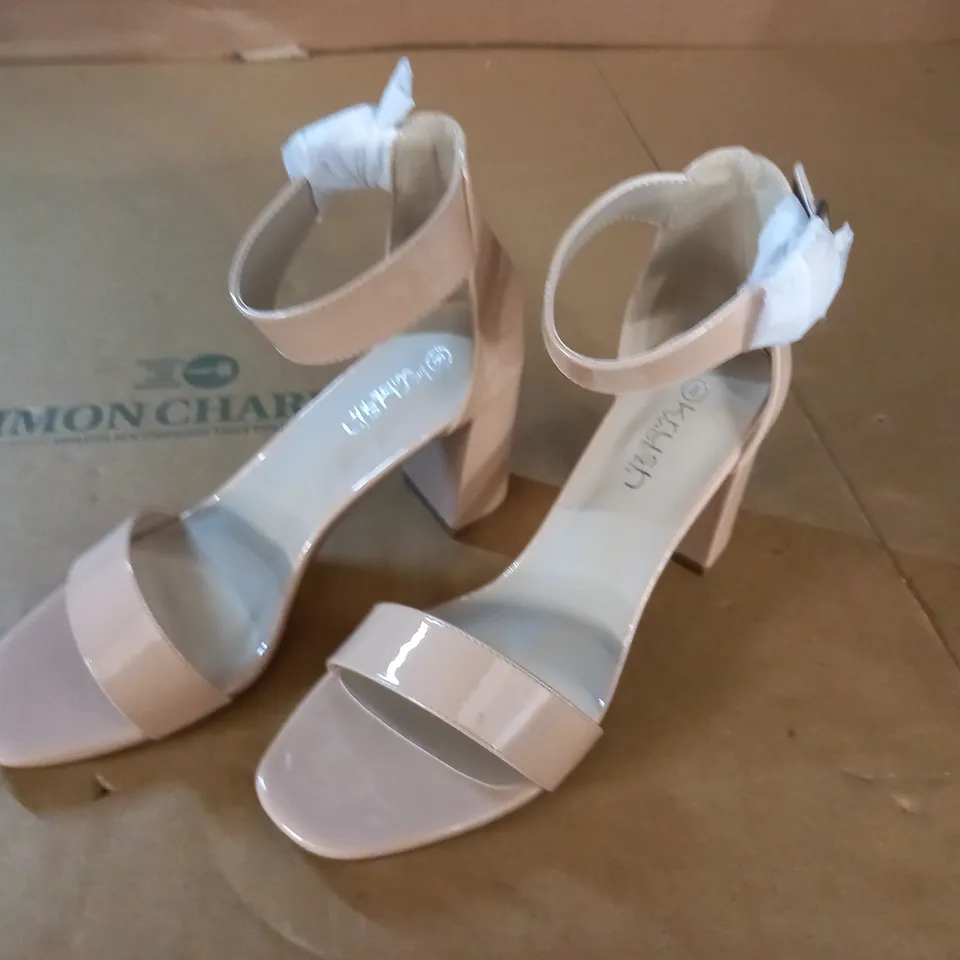KRUSH WIDE FIT ANKLE STRAP SHOES IN NUDE - 8