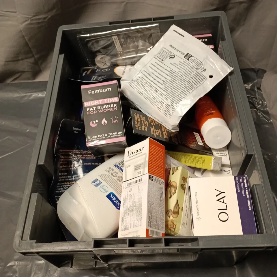 APPROXIMATELY 20 ASSORTED COSMETIC ITEMS INCLUDING OLAY RETINOL 24 NIGHT, BABY SOAP, SPF MAX 90 SUNSCREEN, FEMBURN FAT BURNER, CAUDALIE HAND CREAM TRIO