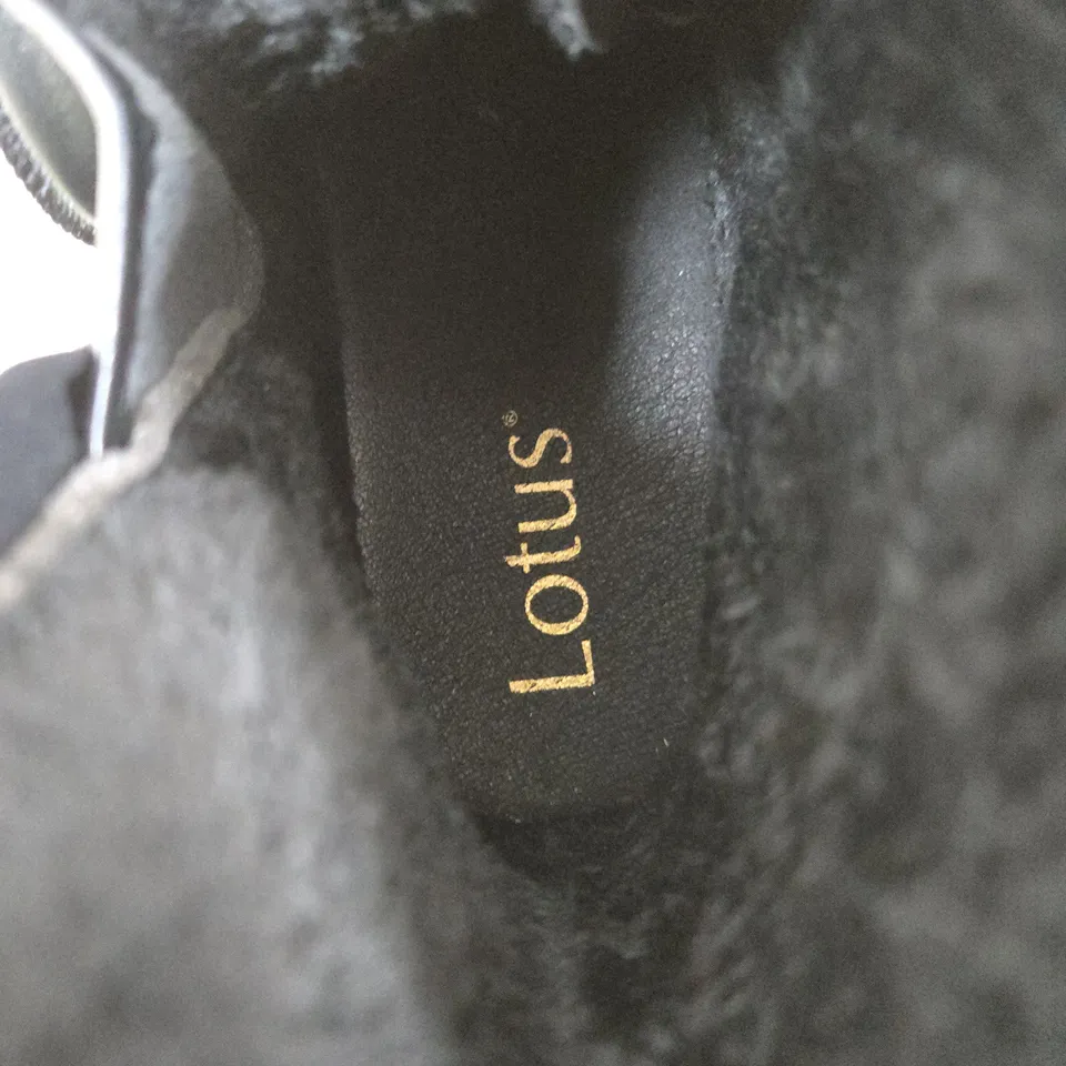 LOTUS BLACK FUR-LINED BOOTS, UK 4.5 (EU 37) – LACE-UP WITH SIDE ZIP