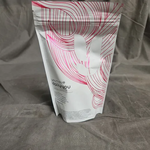 SEALED YOUNIQUE DAILY YOU FOOD SUPPLEMENT 60 GUMMIES