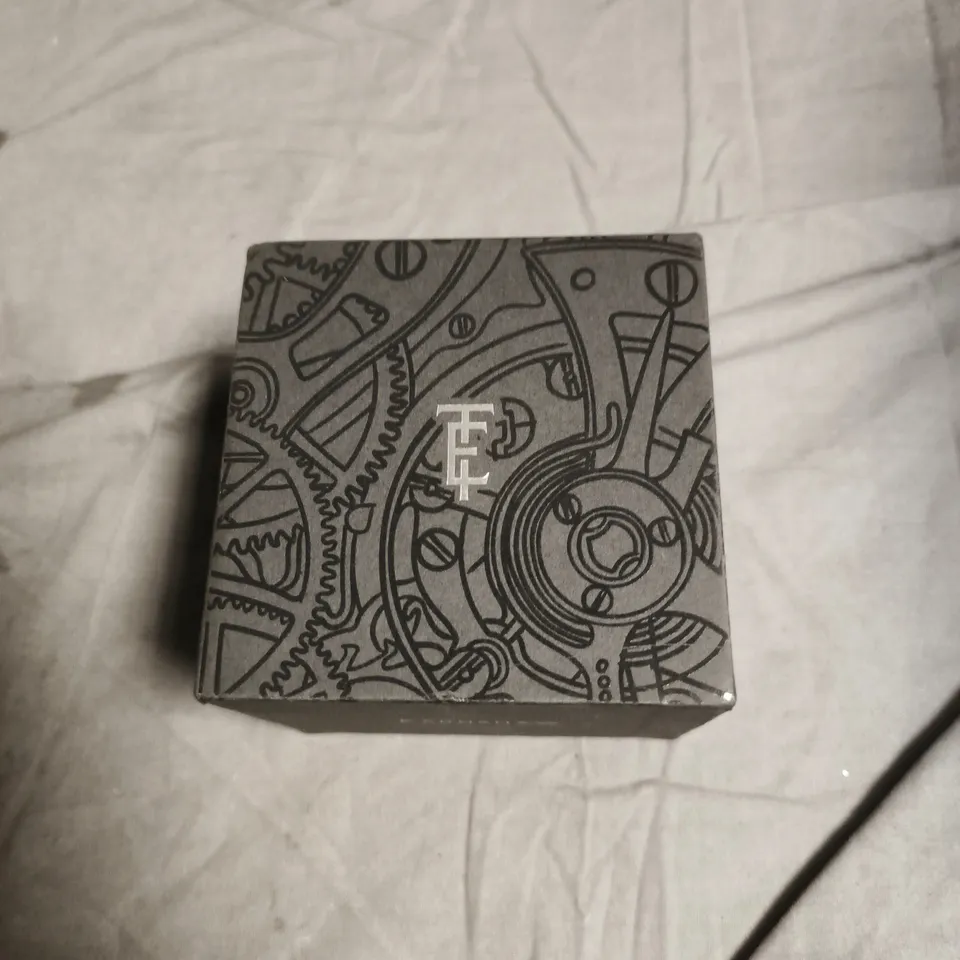 EARNSHAW WRISTWATCH – GREEN DIAL, GOLD-TONE CASE, BROWN LEATHER STRAP 