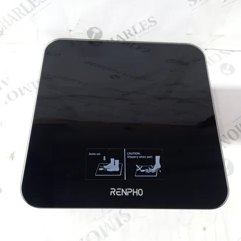 BOXED RENPHO DIGITAL BATHROOM SCALE