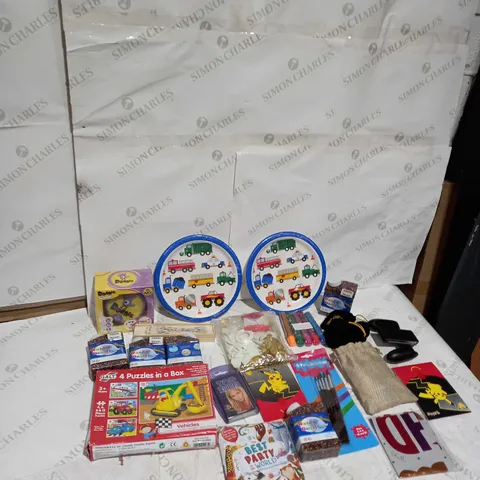 LOT OF APPROXIMATELY 10 ASSORTED ITEMES TO INCLUDE WATER BEADS, PARTY ACCESSORIES AND PAINTS