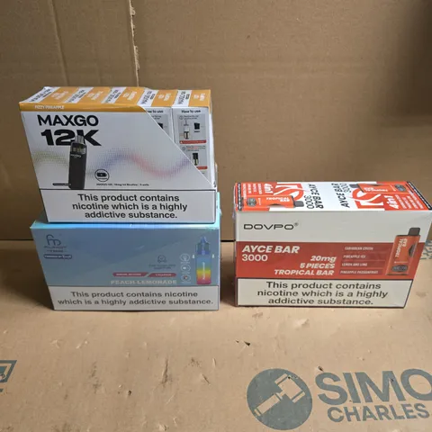 LOT OF APPROXIMATELY 9 ASSORTED ELECTRONIC CIGARETTE ITEMS TO INCLUDE MAXGO, AYCE BAR AND FUMOT