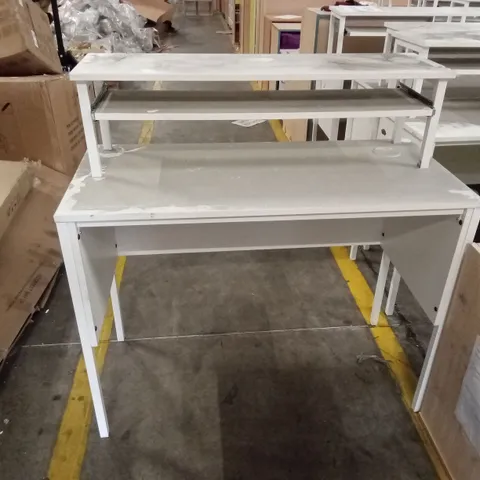 COMPUTER DESK - WHITE