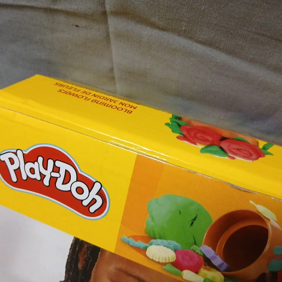 play-doh press n grow flowers set