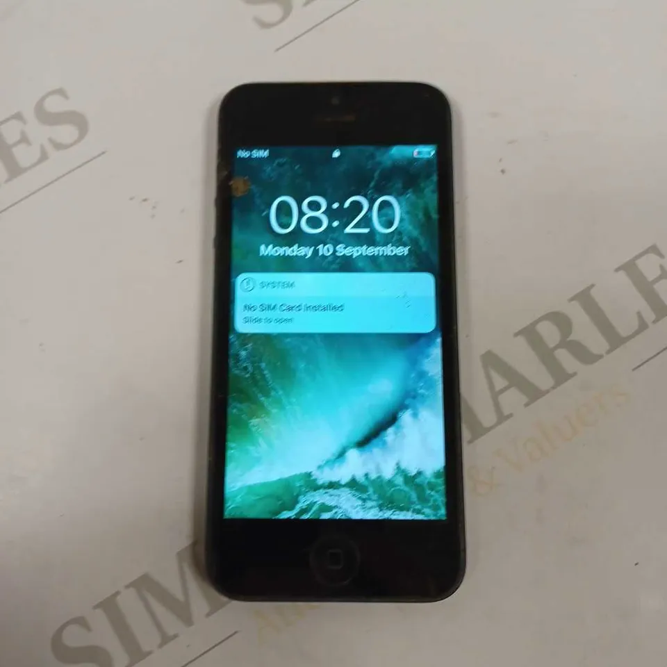APPLE IPHONE 5 (A1429) 