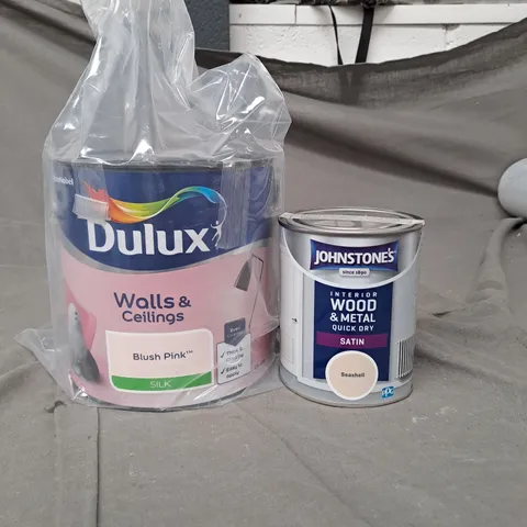 LOT OF 4 PAINT PRODUCTS TO INCLUDE DULUX AND JOHNSTONE'S