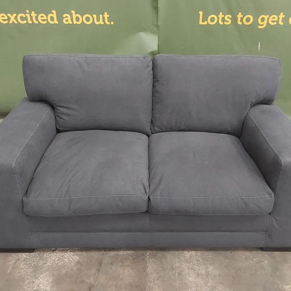 DESIGNER MANHATTAN SLATE GREY PLUSH FABRIC UPHOLSTERED 2 SEATER SOFA