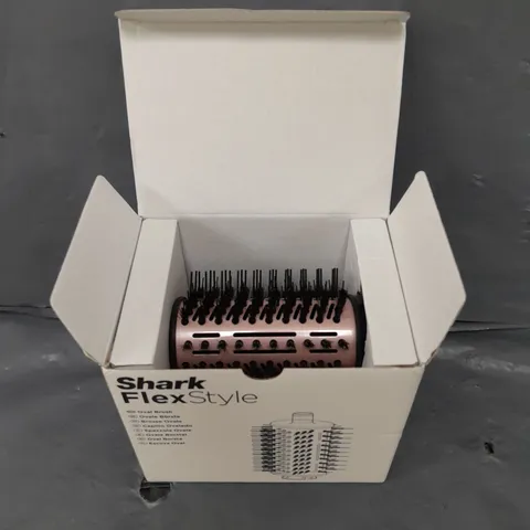 BOXED SHARK FLEX STYLE OVAL BRUSH 