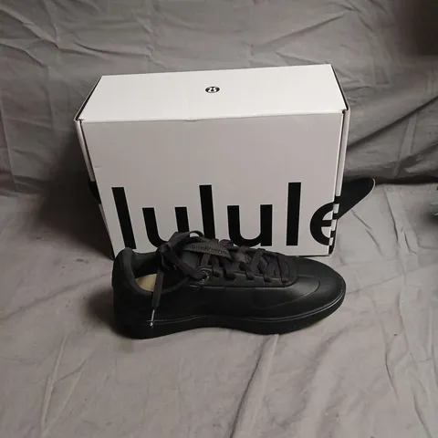 LULULEMON BLACK TRAINERS – BOXED - SIZE UK 4.5 