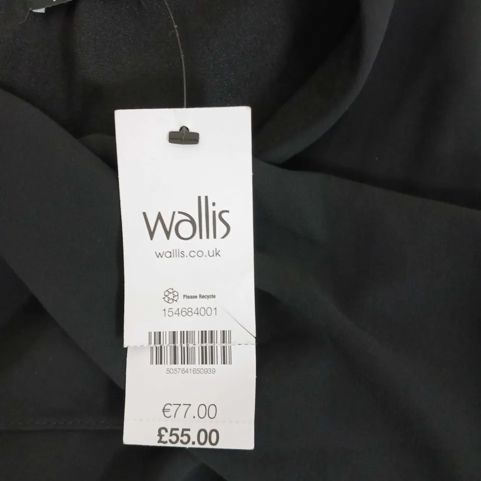 WALLIS LADIES BLACK SLEEVELESS  JUMPSUITSIZE UK 10