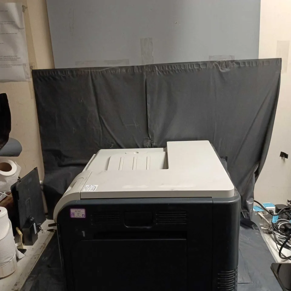 HP COLOR LASERJET CP3525N PRINTER