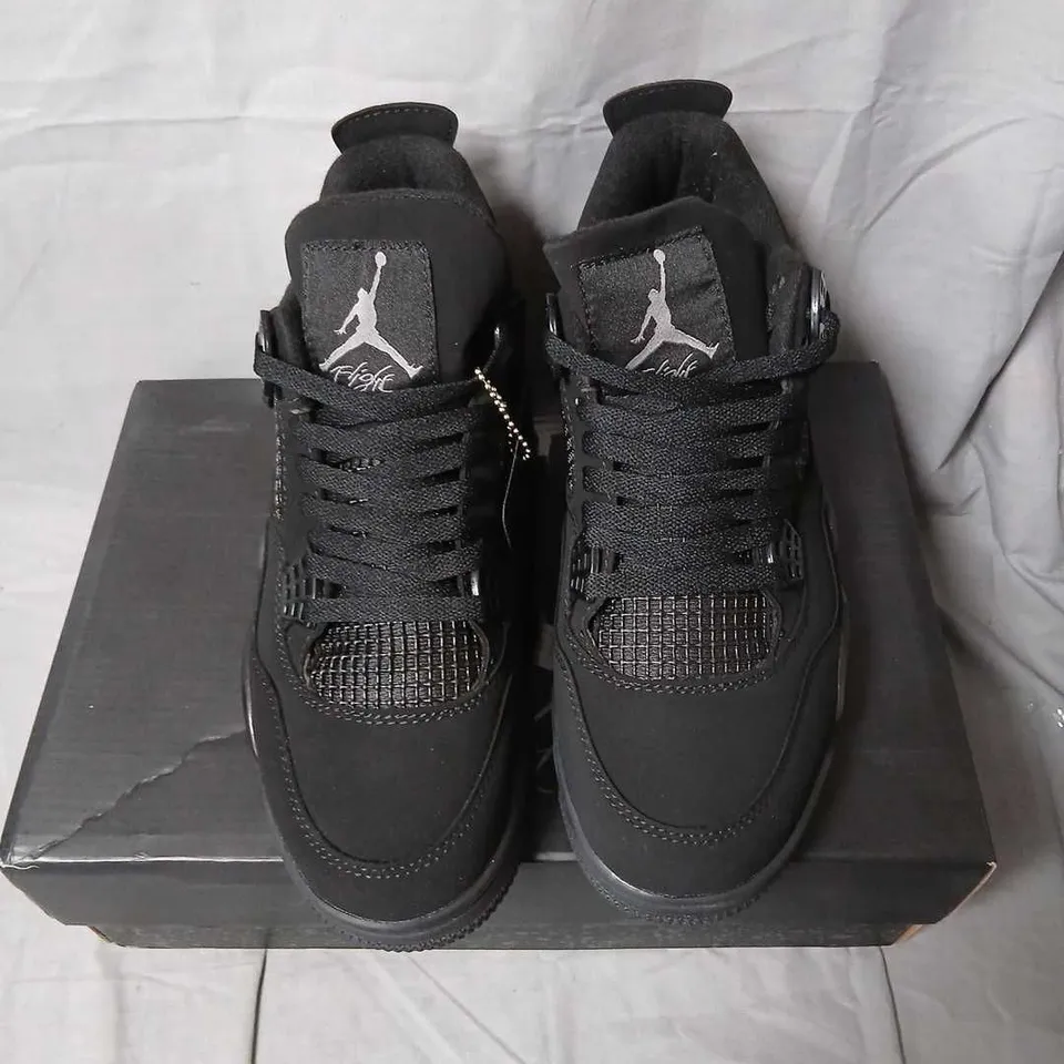 AIR JORDAN 4 RETRO ALL BLACK SNEAKERS (US 8 / US 9.5)