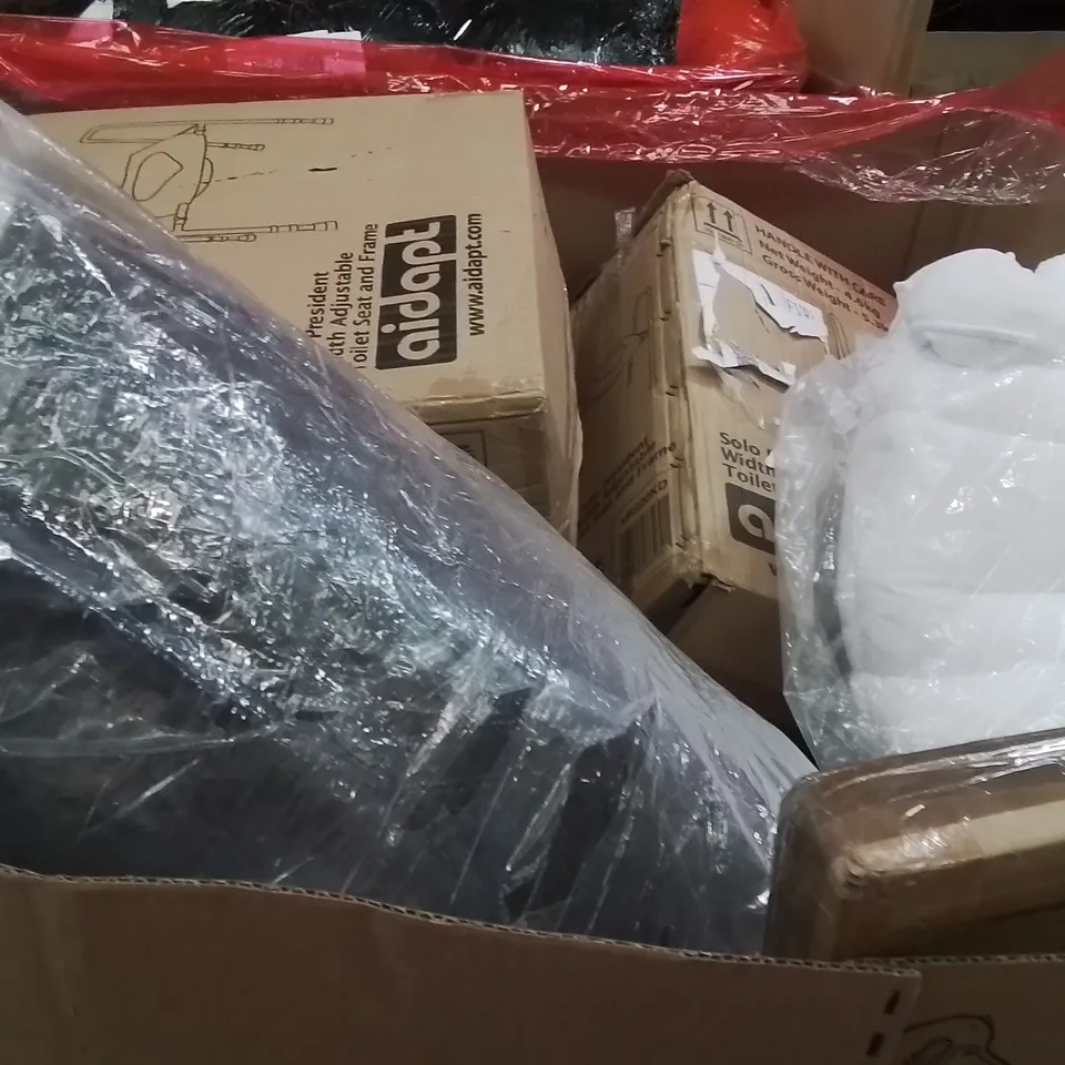 PALLET OF ASSORTED HOUSEHOLD GOODS AND PRODUCTS TO INCLUDE;TOILET SEAT,KIDS BLANKET,LED MIRROR 
