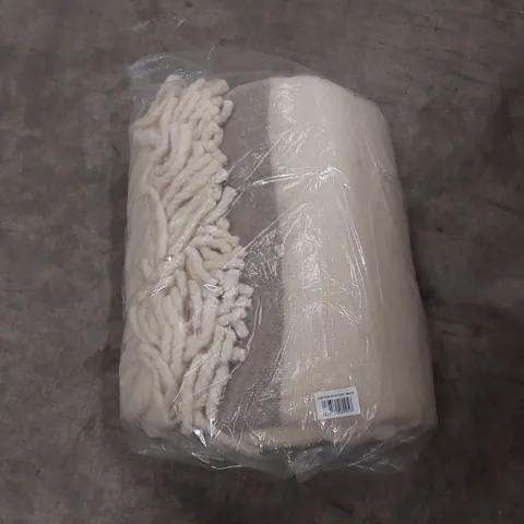 BAGGED LEIGH WIDE STRIPE THROW - NATURAL 