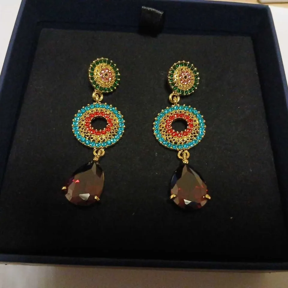 BUTLER & WILSON TRIPLE DROP EARRINGS